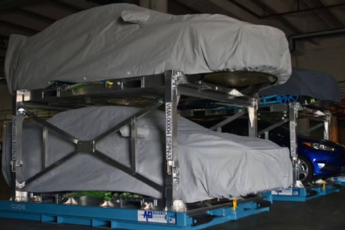 نيسان سكايلاين