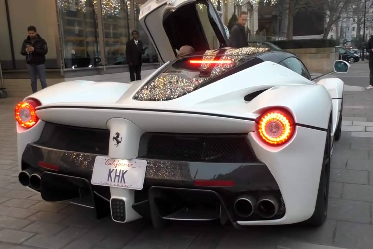 سيارات الشيخ خليفة بن حمد