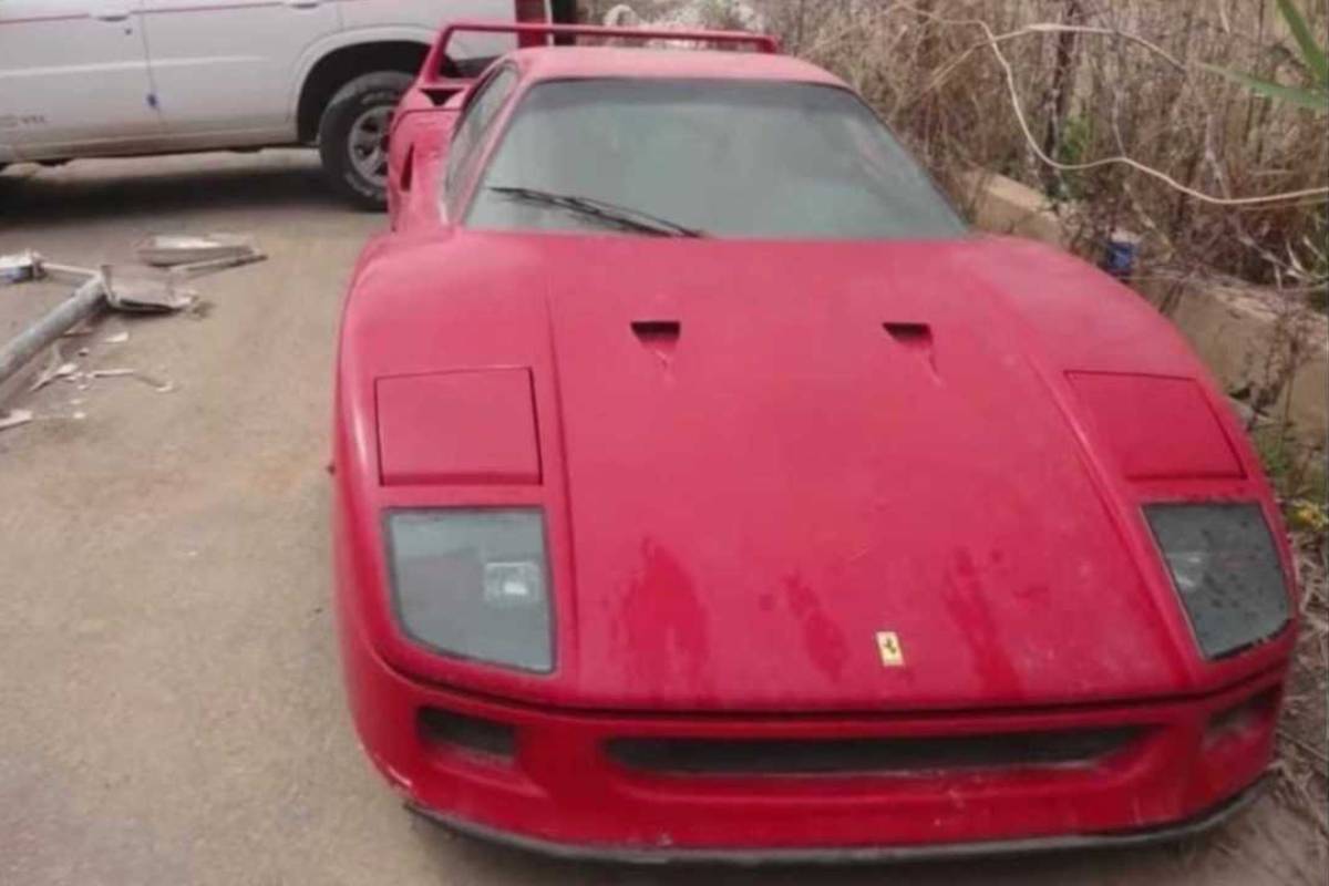 سيارة عدي حسين