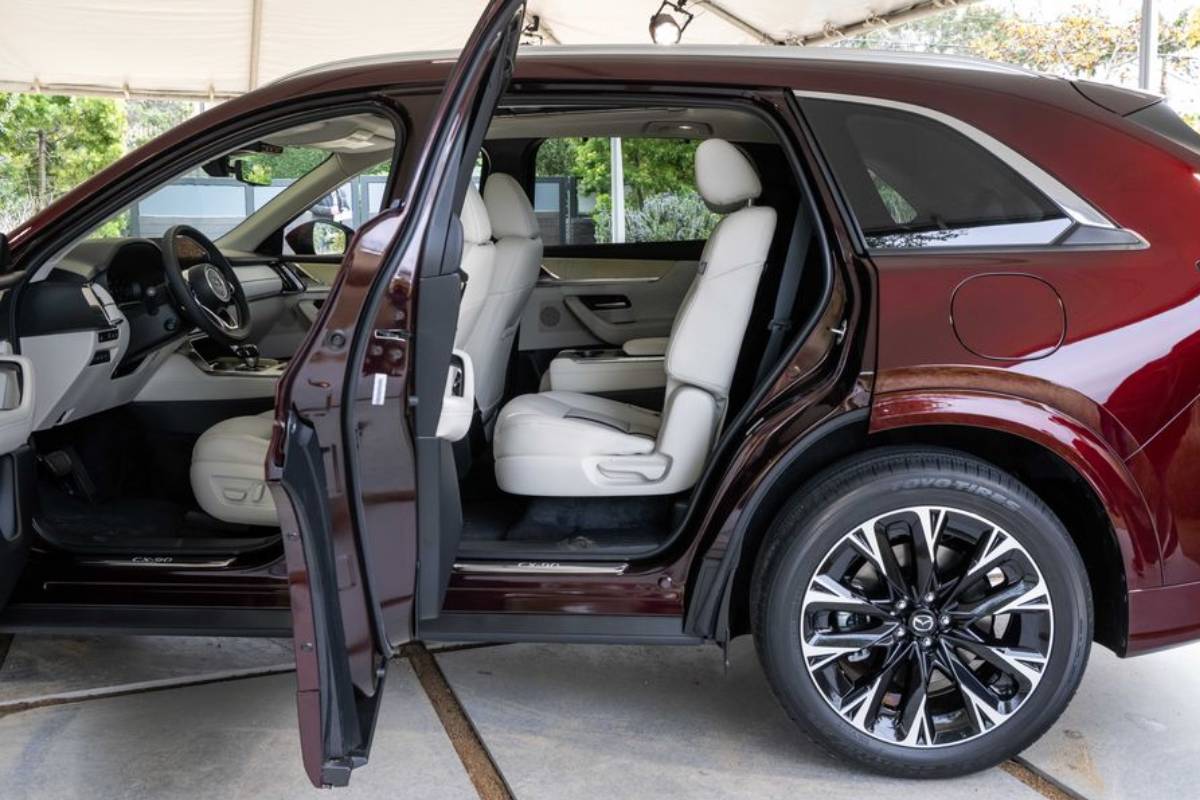 مازدا سي اكس 90 2024