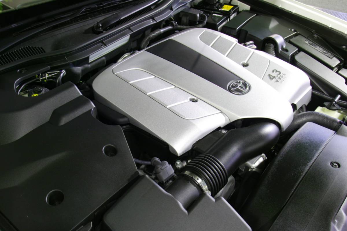 تكنولوجيا سيارات لكزس