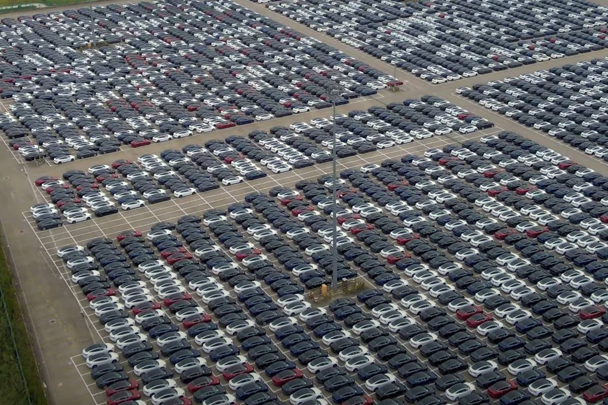 سيارات تسلا