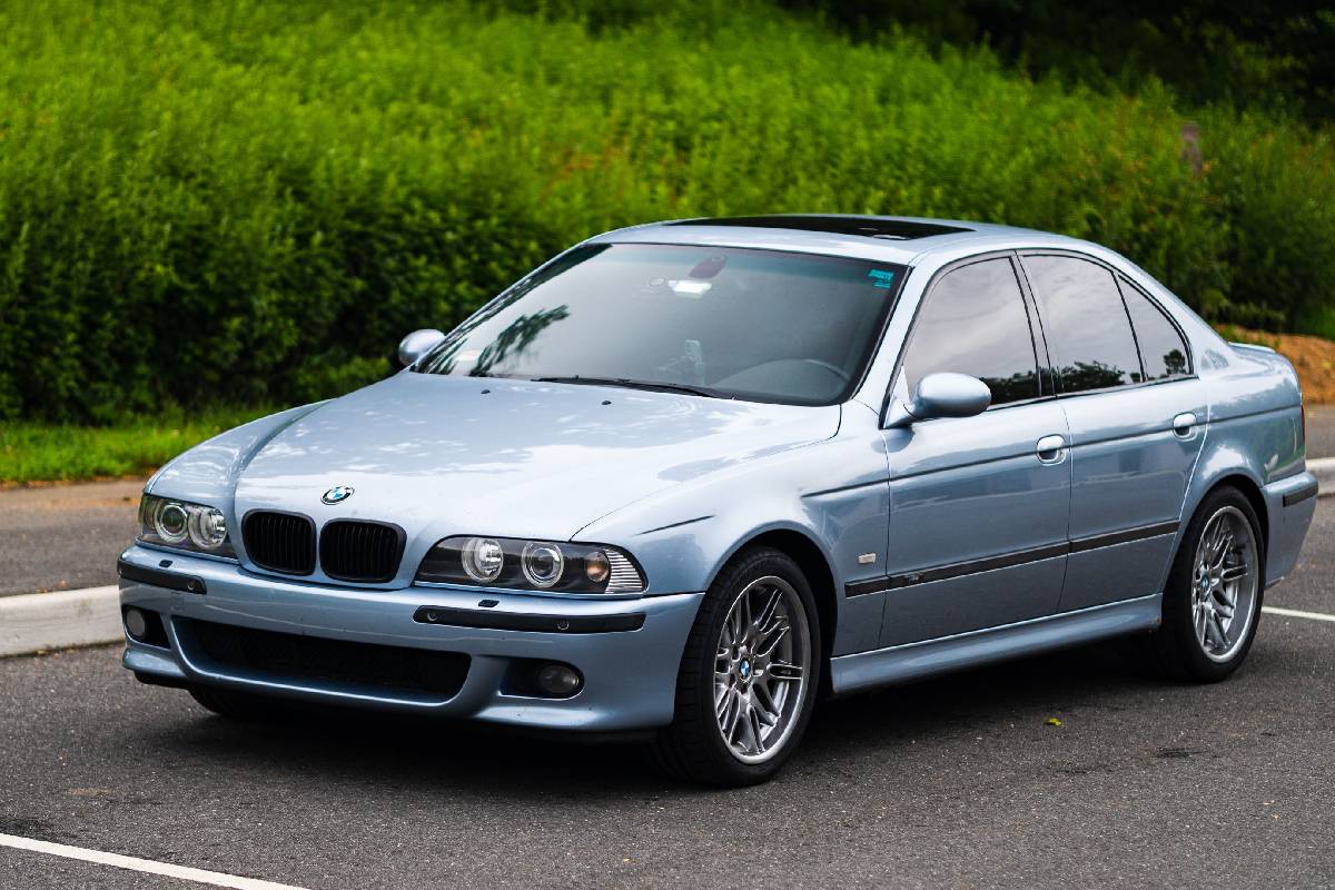 سيارات كلاسيكية