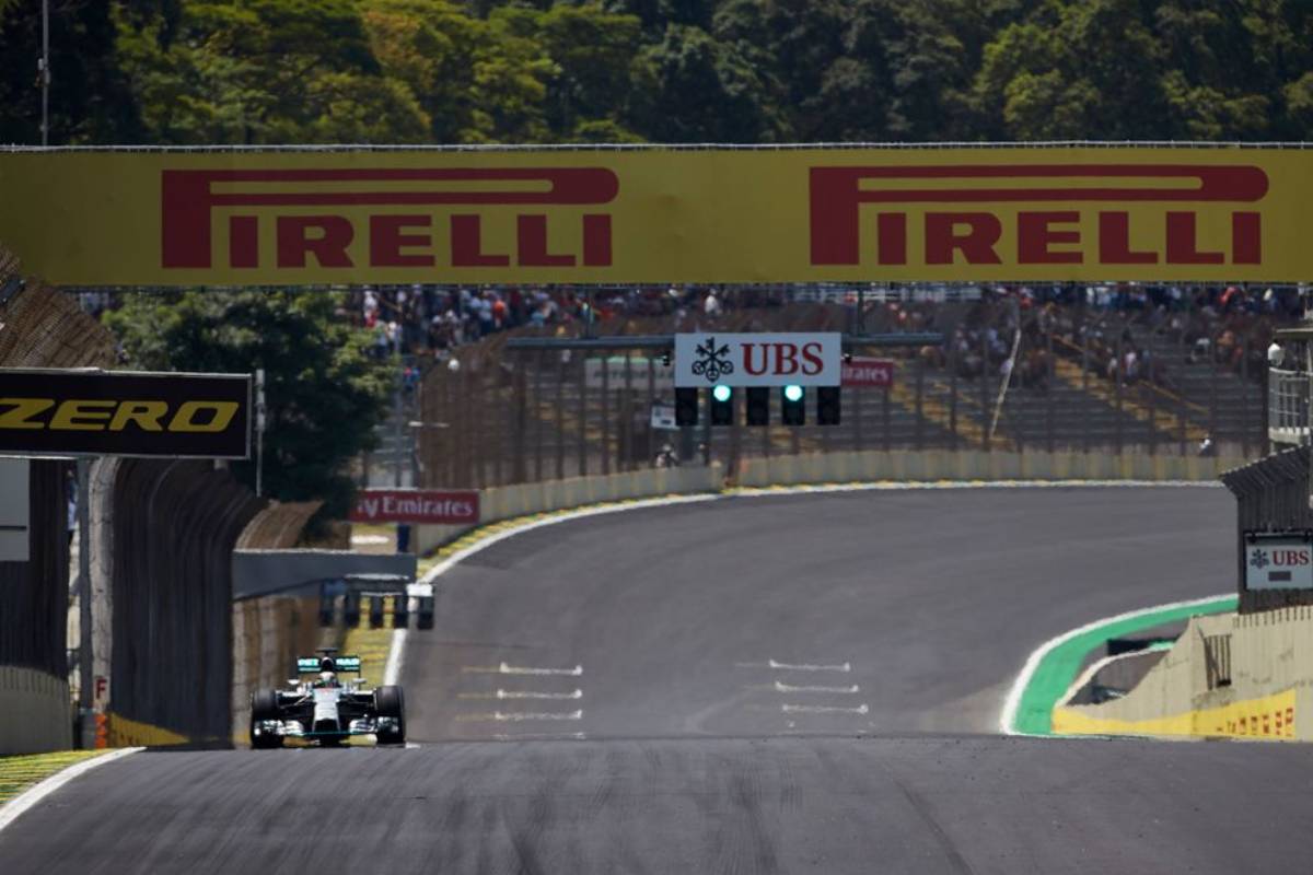 حلبة سباق سيارات