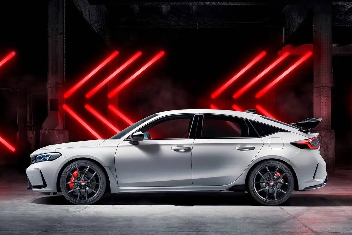 هوندا سيفيك تايب ار 2023