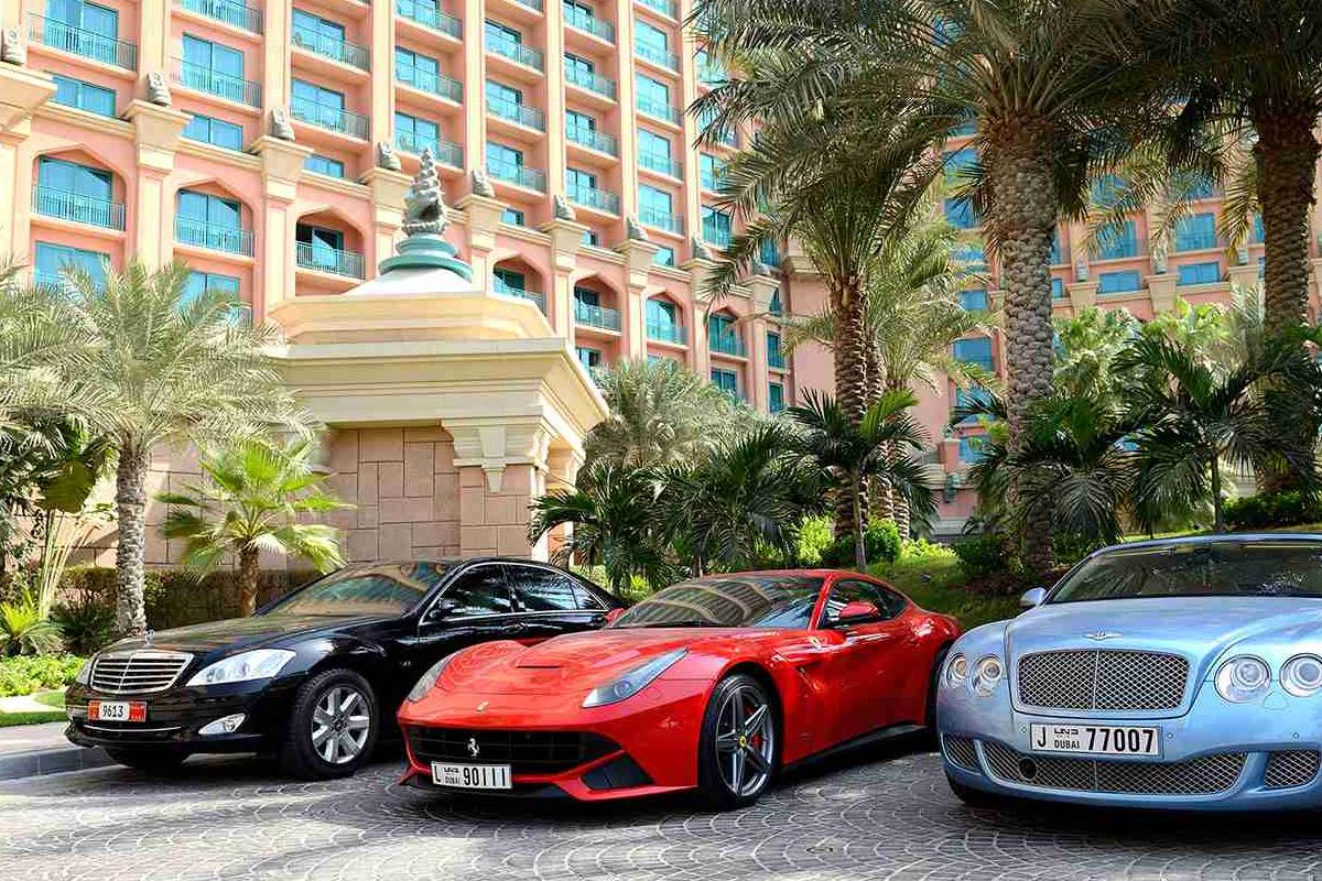 تجديد مركبة دبي