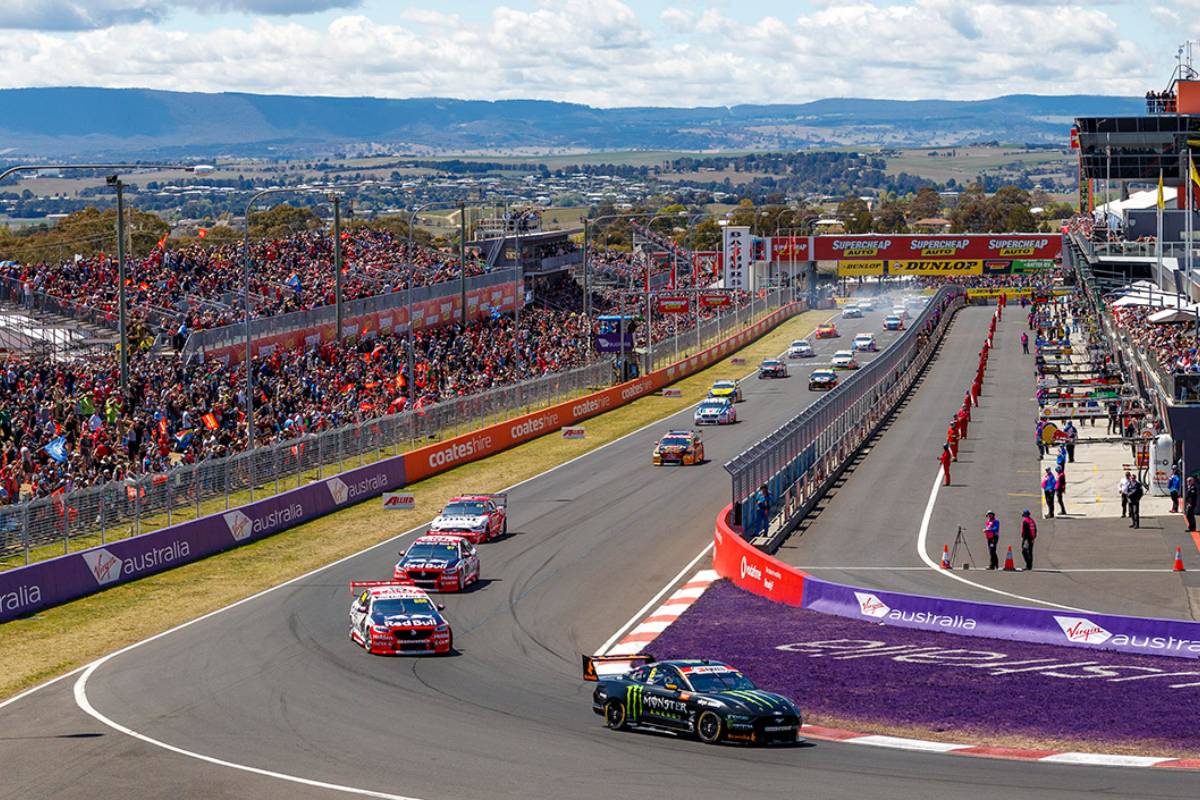 حلبة سباق سيارات