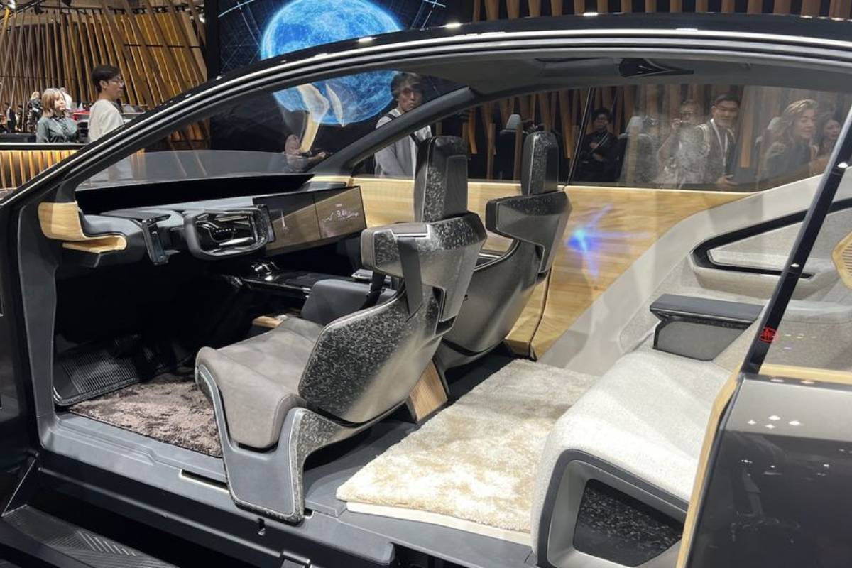 سيارات لكزس