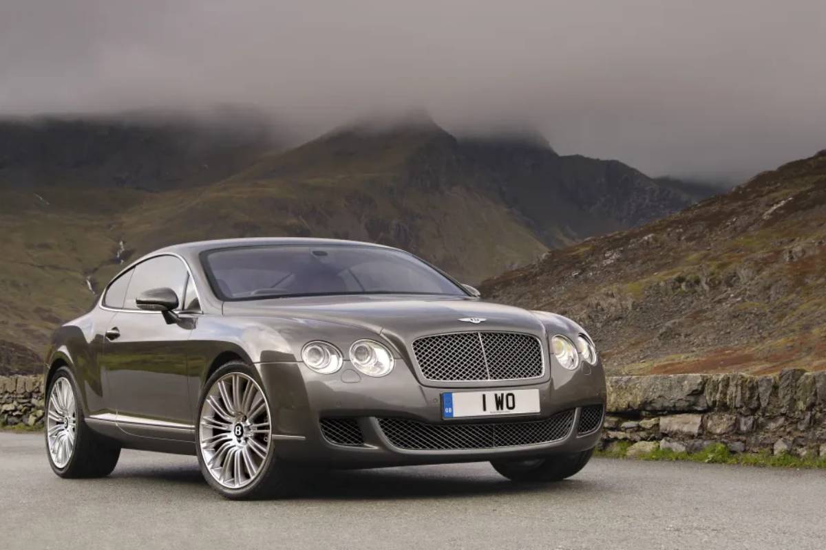 ريو فيرديناند