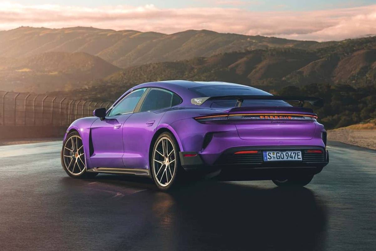 سيارات كهربائية