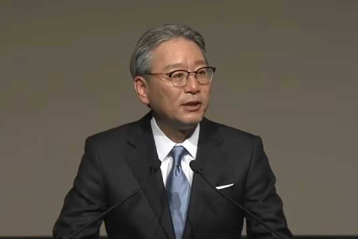 توشيهيرو ميبي