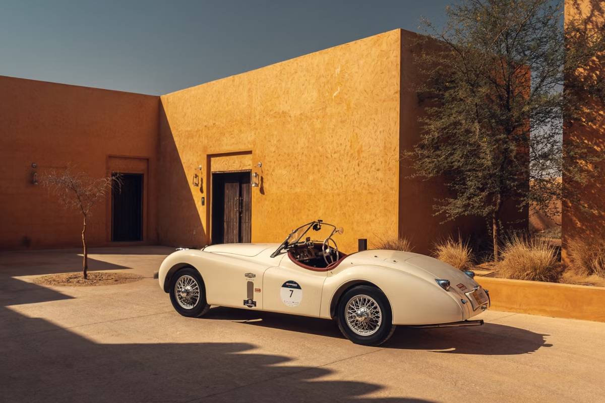 جاكوار كلاسيكية