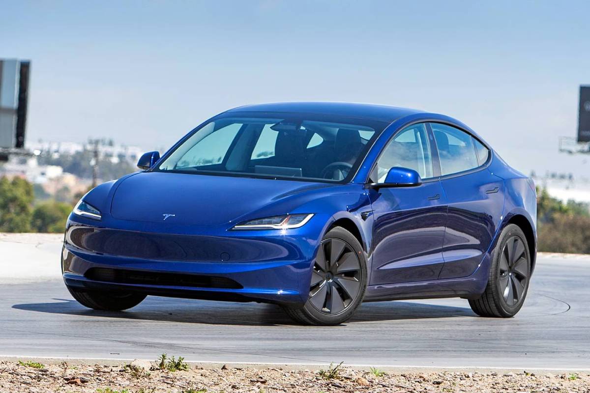 سيارات تسلا