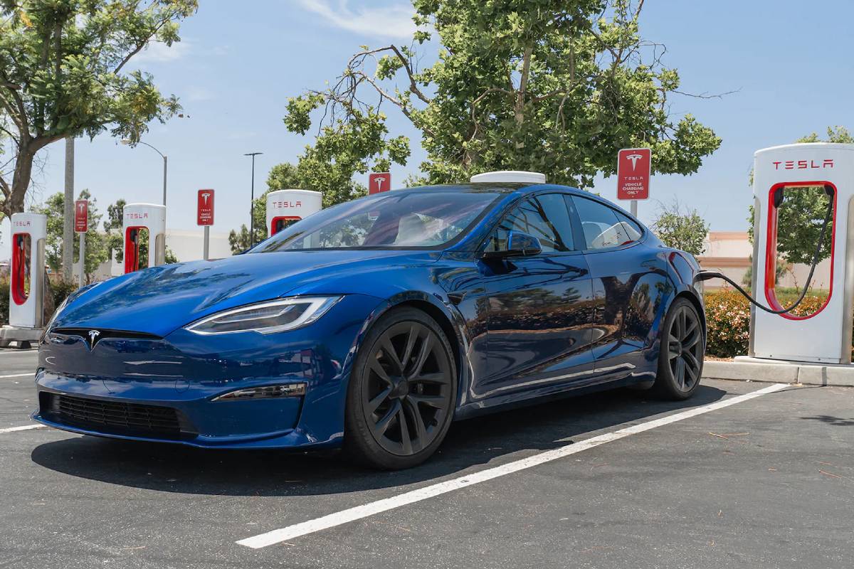 سيارات جاي لينو