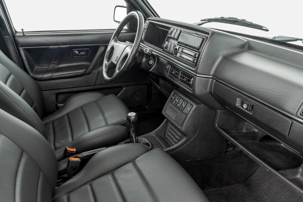 سيارات كلاسيكية