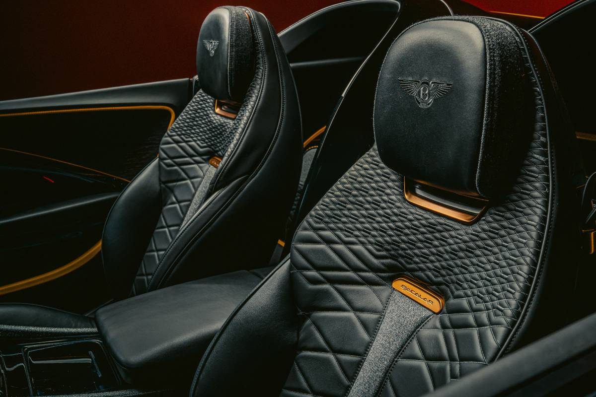 بنتلي باكالار مولينر 2022