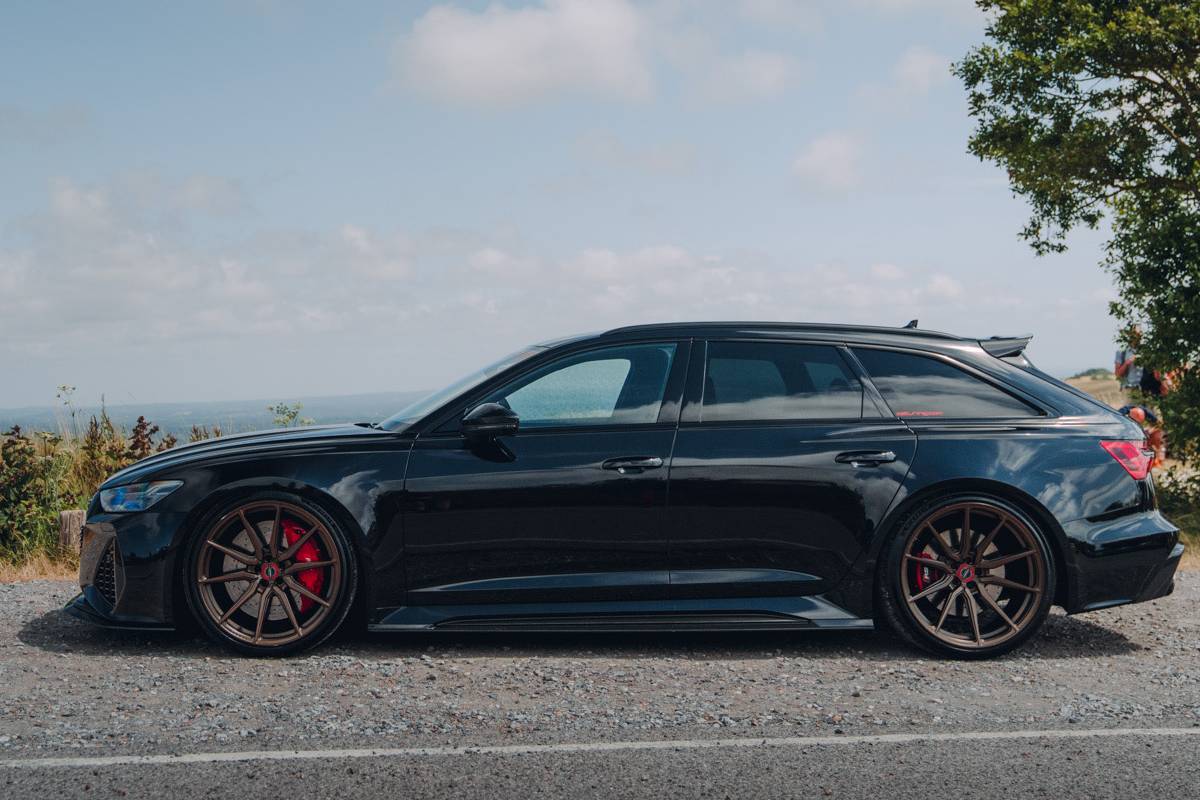 سيارات معدلة