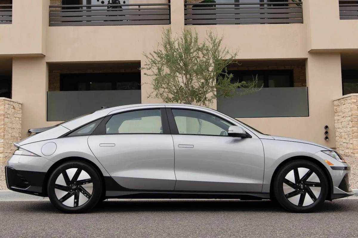 تكنولوجيا السيارات