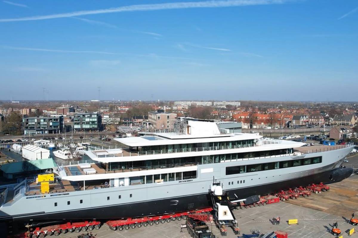 يخت ستيفن سبيلبرغ