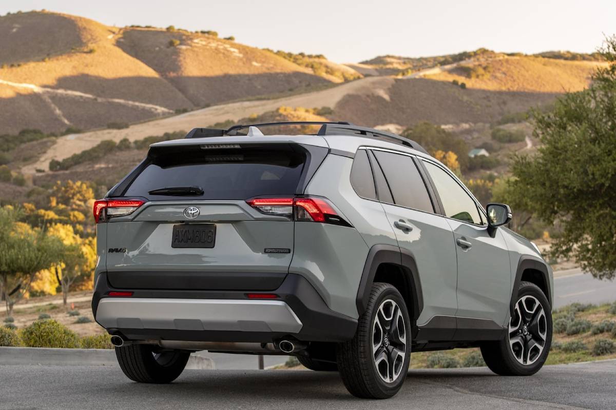 سيارات كروس اوفر