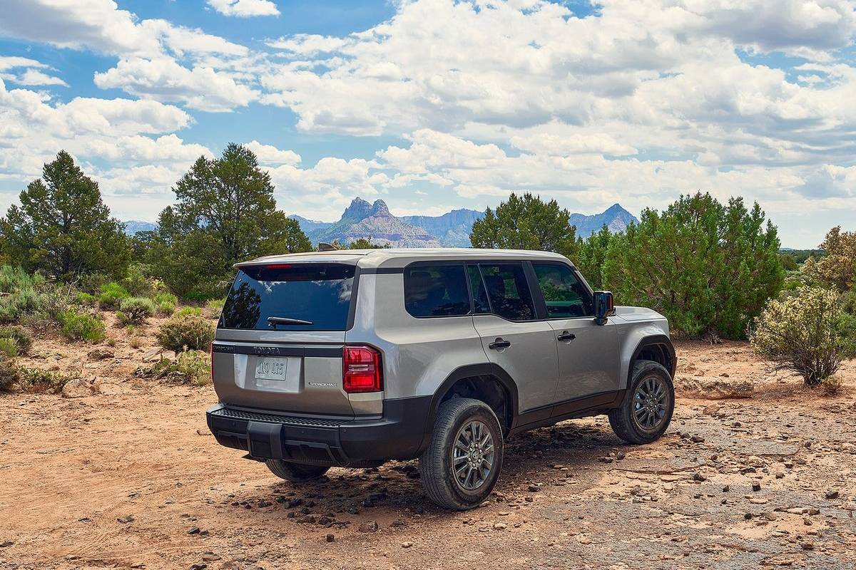 سيارات اس يو في