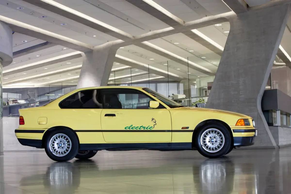 سيارات كلاسيكية