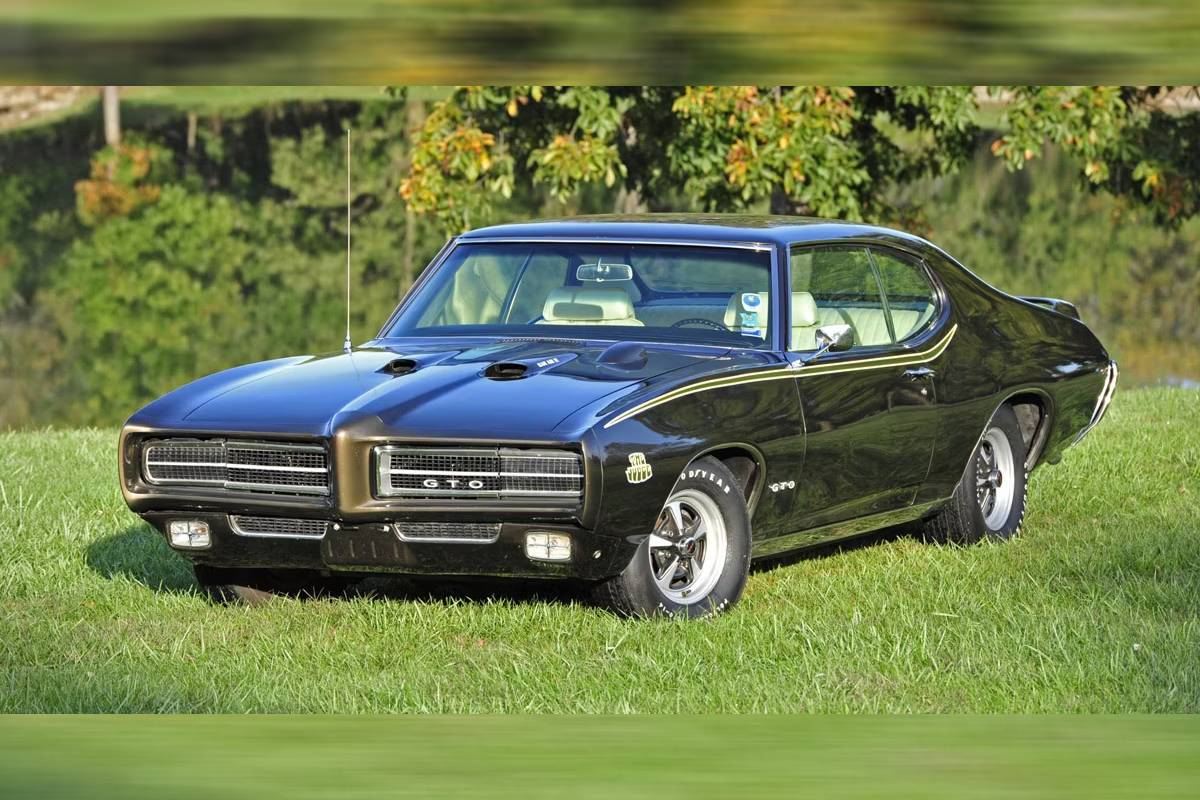 اغلى سيارات بونتياك