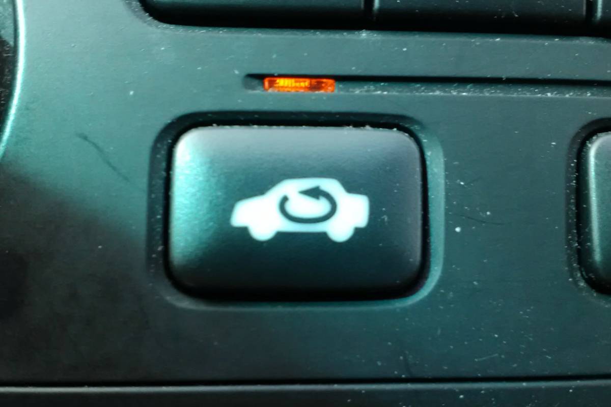 مكيف السيارة