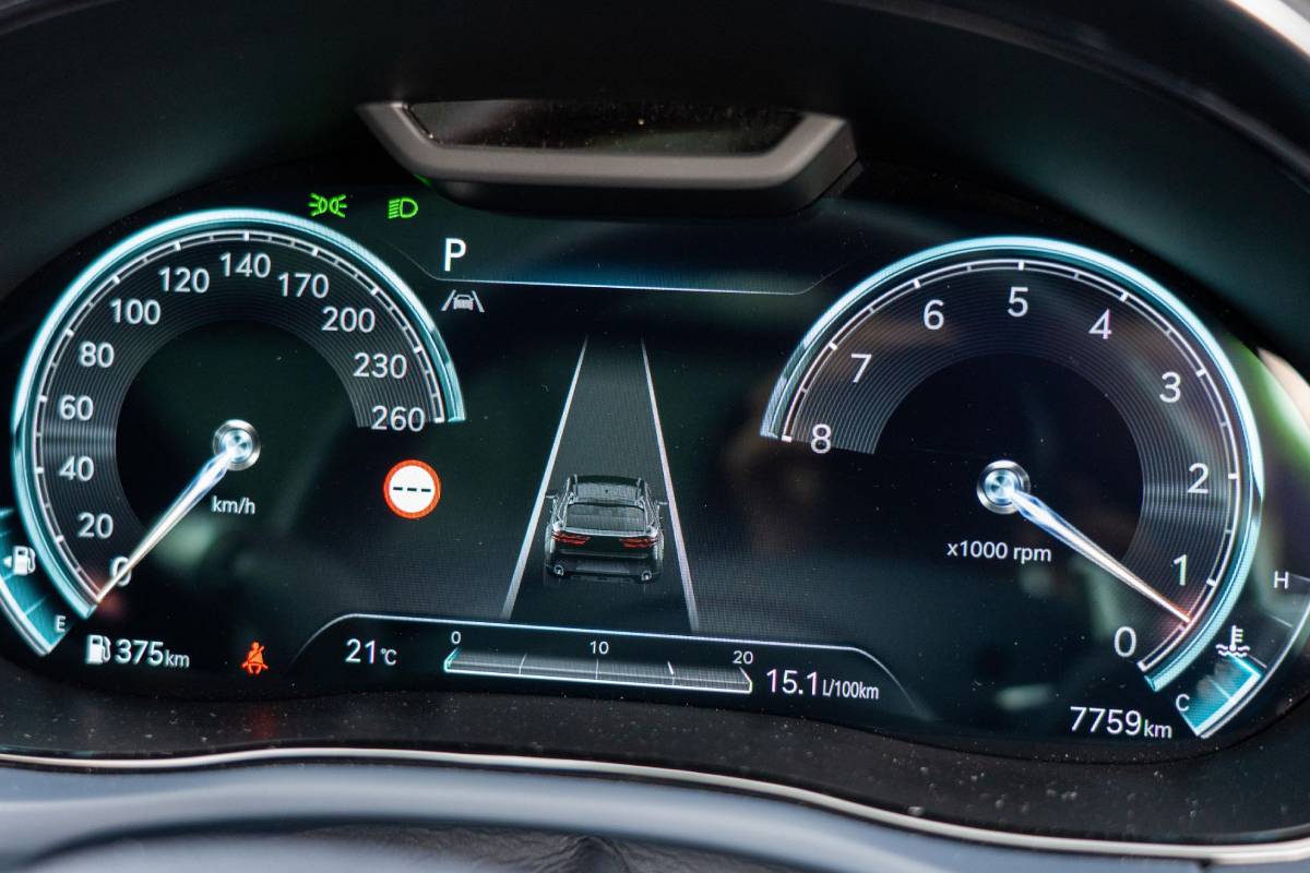 جينيسيس جي في 70 2023