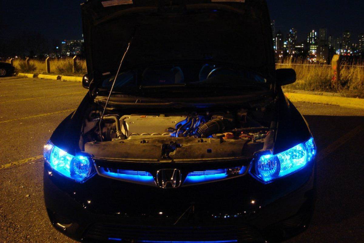 زينة سيارات