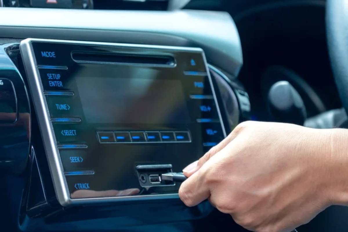 راديو السيارة