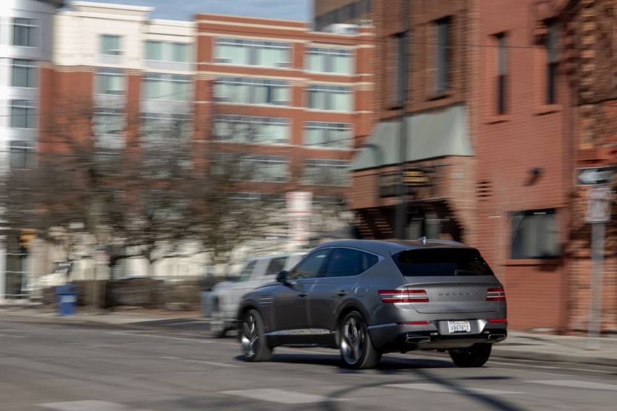 سيارات كروس اوفر