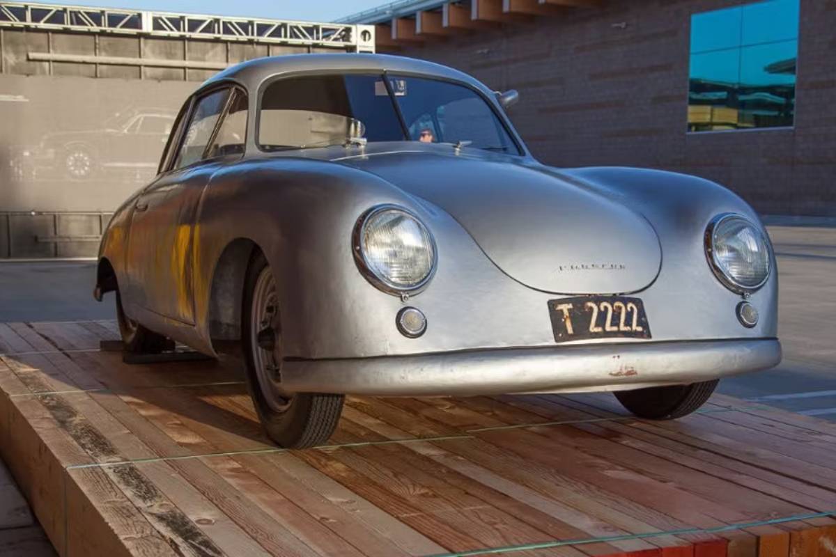 سيارات المشاهير