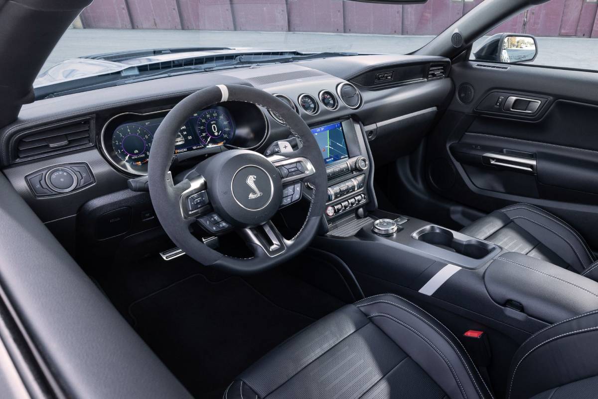 سيارة كريستيان بوليسيك