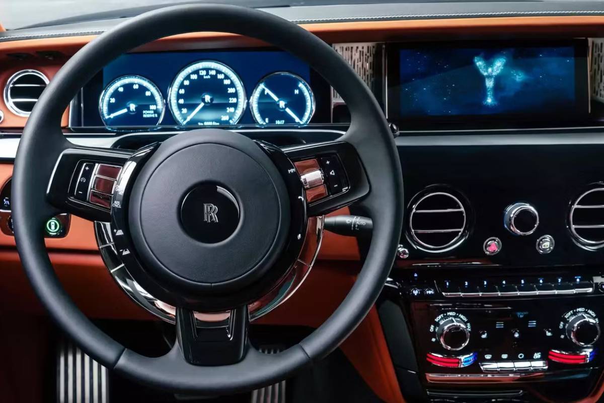 تكنولوجيا السيارات