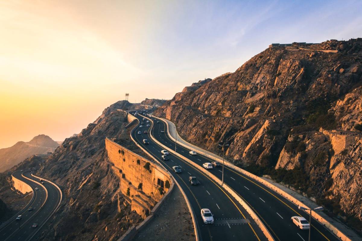 القيادة في السعودية