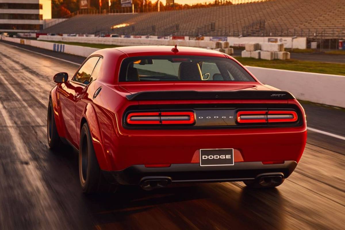 دودج تشالنجر اس ار تي ديمون