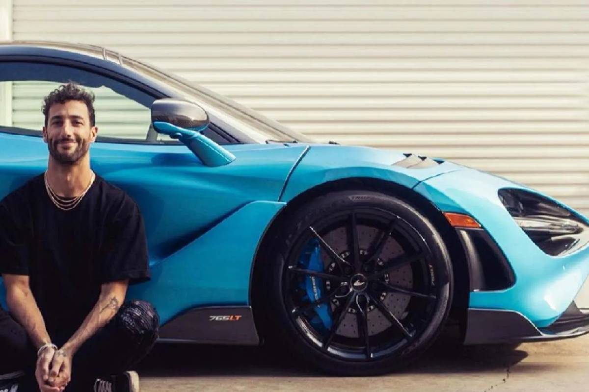 سيارات سائقو الفورمولا 1