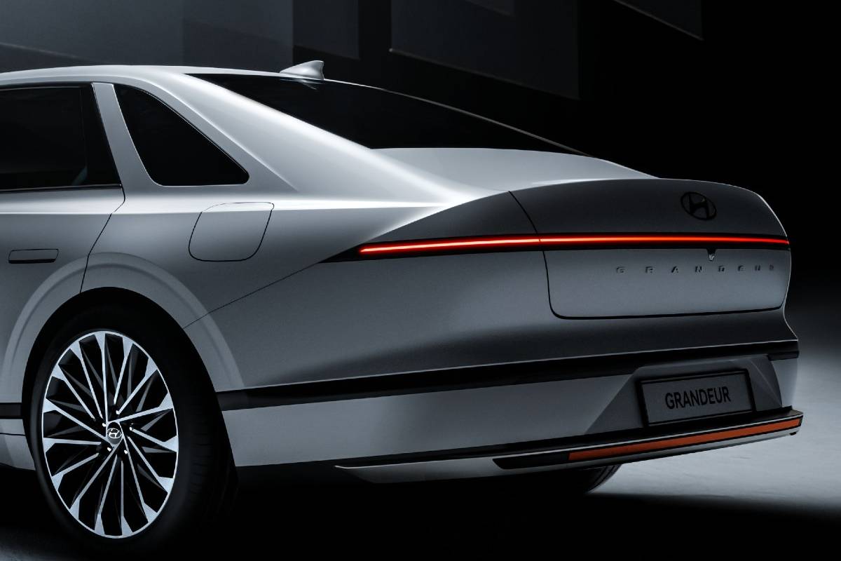 هوينداي ازيرا 2023