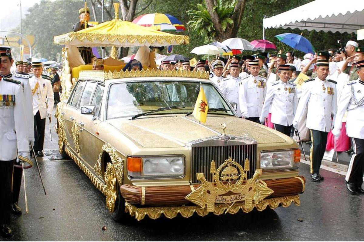 سيارات المشاهير