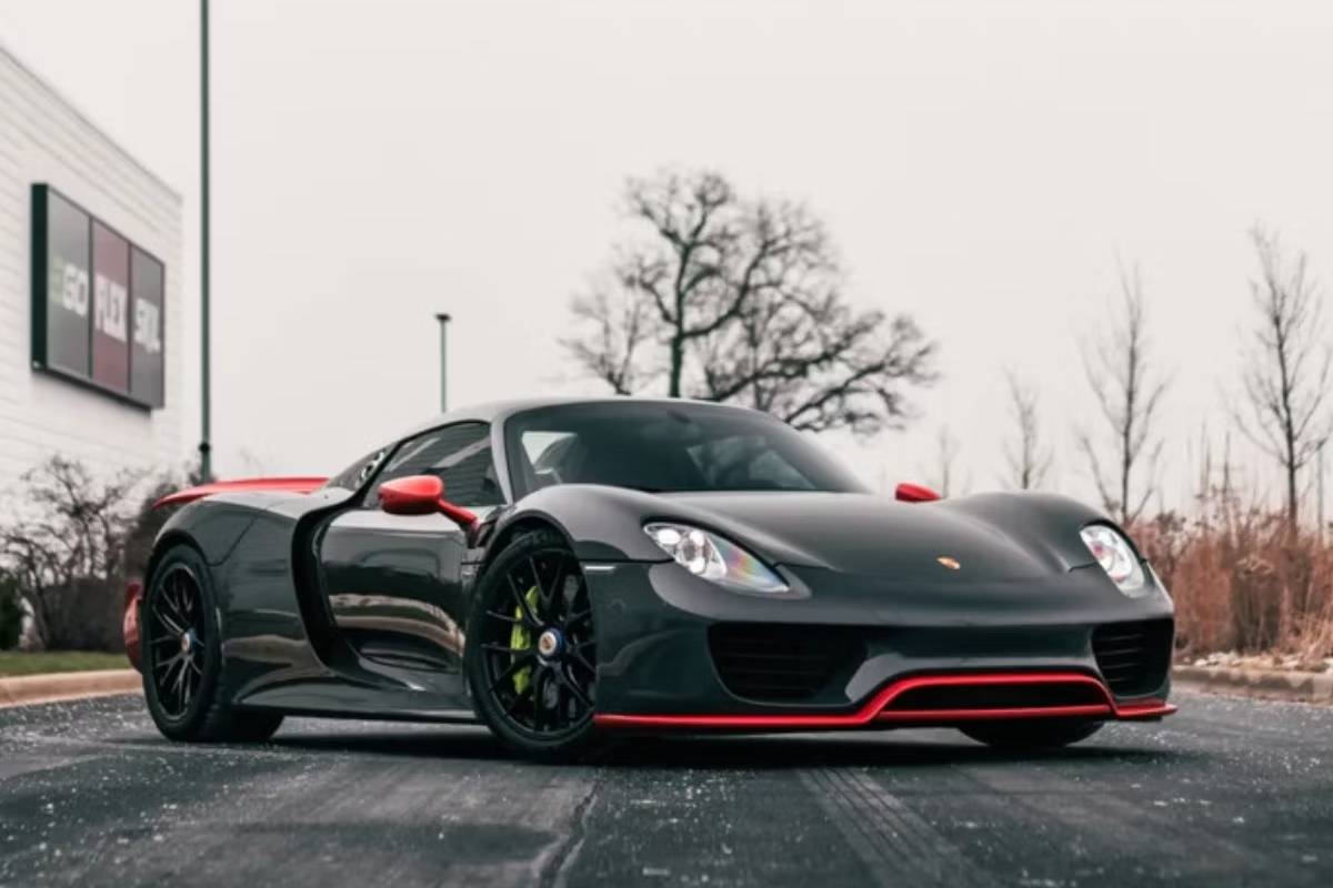 سيارات ستيف هاميلتون