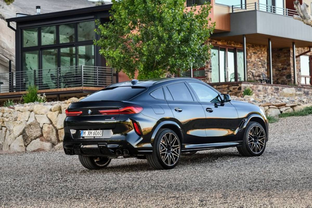 بي ام دبليو اكس 6 ام