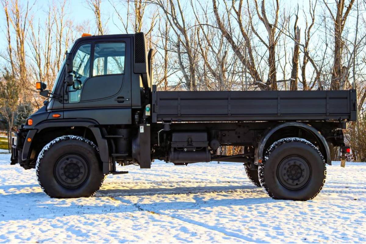 شاحنة مرسيدس