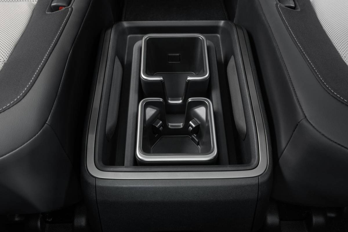 لكزس تي اكس 2024