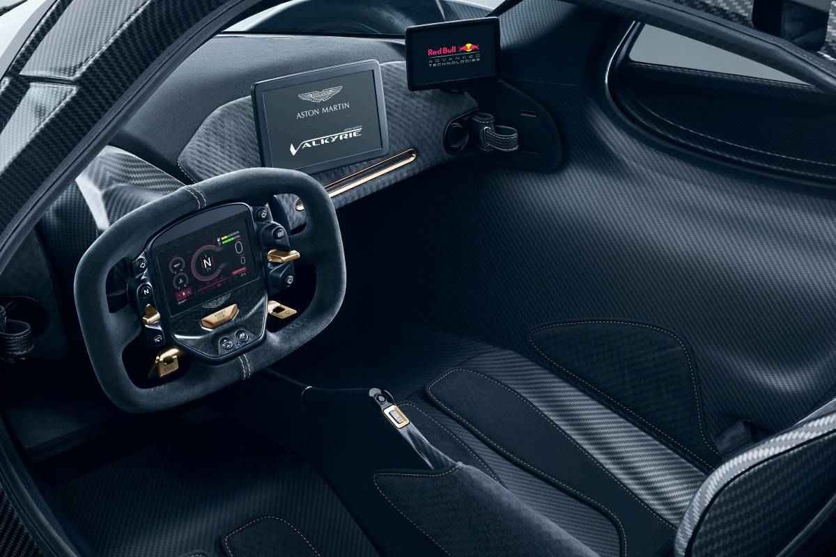 استون مارتن فالكيري