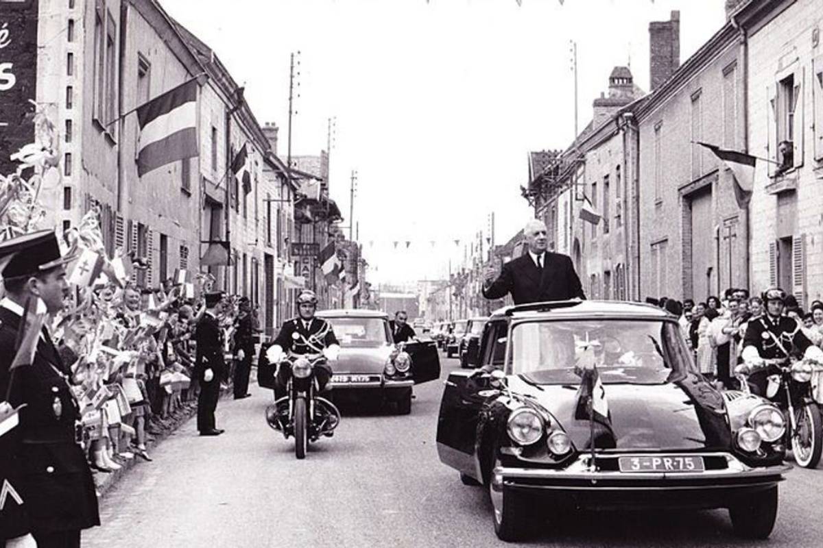 سيارات كلاسيكية