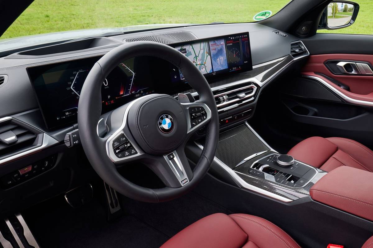 بي ام دبليو ام 340 اي 2023