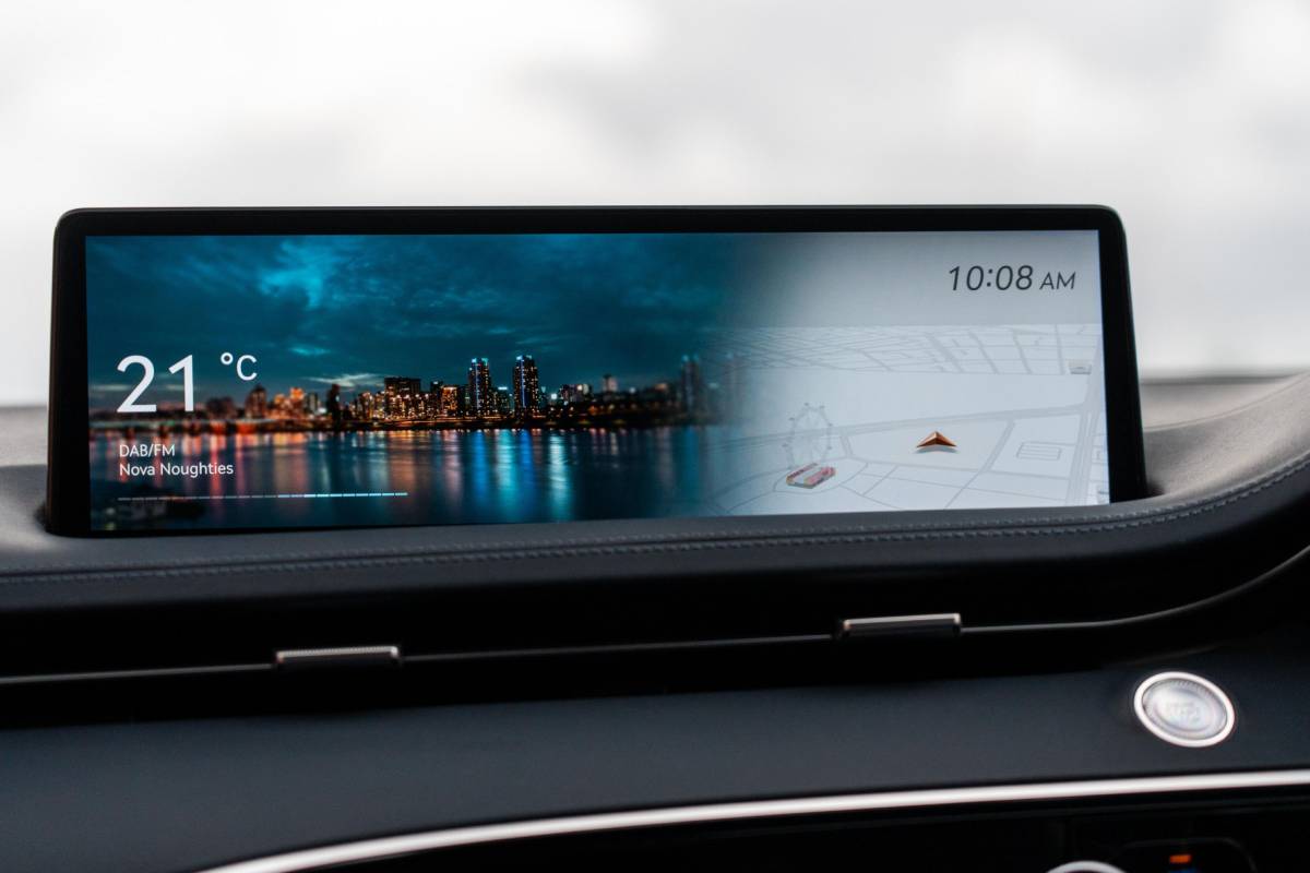 جينيسيس جي في 70 2023