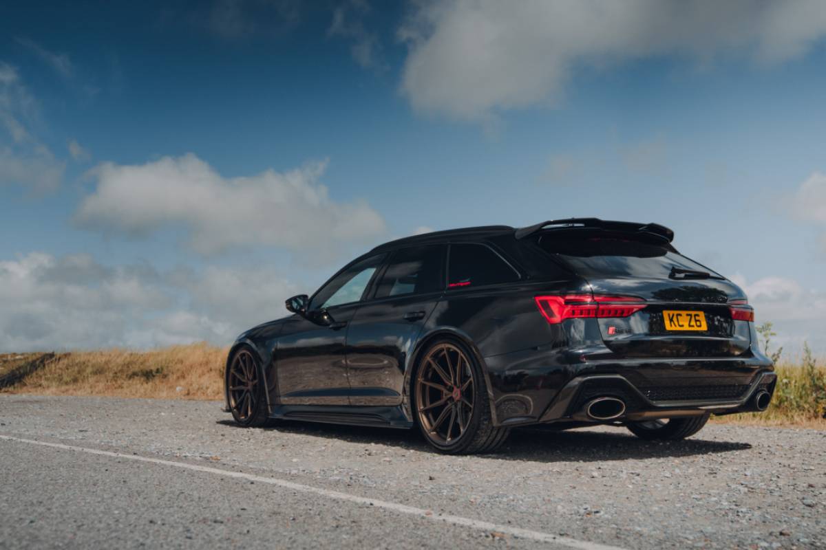 سيارات معدلة