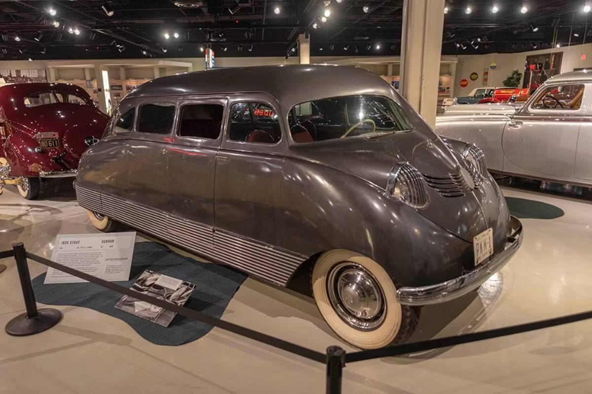 سيارات كلاسيكية